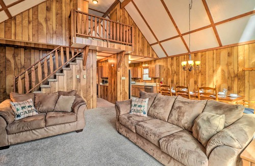 Lake Harmony Estates Cabin | Lake Harmony Access: Home w/Game Room + Fire Pit!