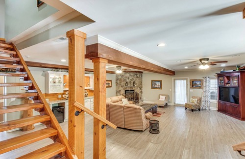 Westminster House | Lake Hartwell Haven w/Boat Dock in Westminster!