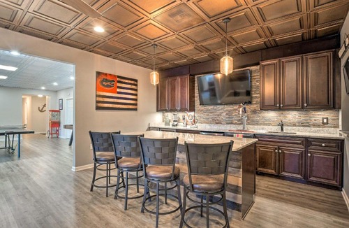 Lavonia House | Lake Hartwell Home w/Private Dock & Hot Tub!