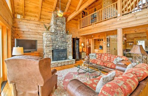 Martin House | Lake Hartwell Lodge w/Dock, Theater + Hot Tub!
