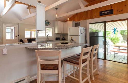 Hammondsport House | Lake Haven: Cozy Wine Trail Home with Bonus Suite