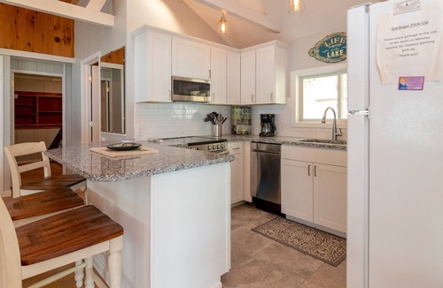 Hammondsport House | Lake Haven: Cozy Wine Trail Home with Bonus Suite