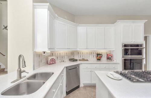 Addicks House | Lake Home, Pool, Deck, Dogs Welcome, 3BR Sleeps 9, Katy-Houston, Licensed STR