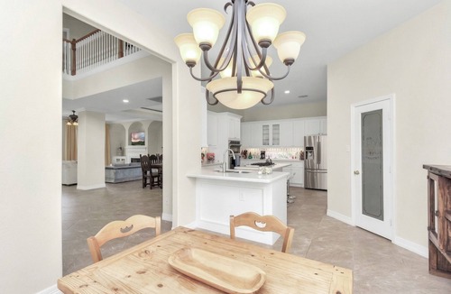 Addicks House | Lake Home, Pool, Deck, Dogs Welcome, 3BR Sleeps 9, Katy-Houston, Licensed STR