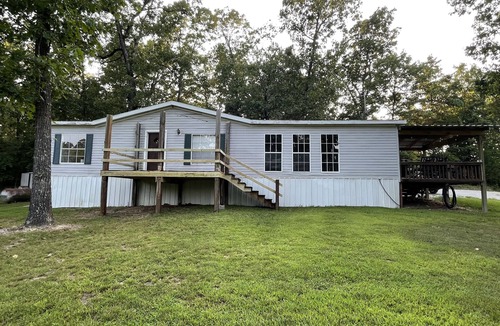 Pontiac House | Lake Home
