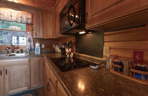 Ellsworth House | Lake House Getaway with Rustic Charm - Sleeps 11