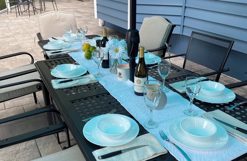 North Attleboro House | Lake House in North Attleboro, 19 mins to Gillette Stadium, 20 mins Providence
