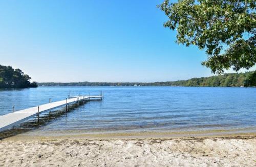 Centerville House | Lake House in Centerville with Private Water Access