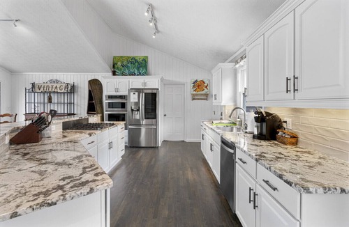 Cumming House | Lake House · Lanier Lake House