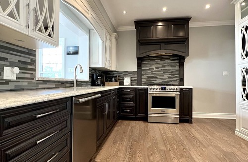 Owen Sound Cottage | Lake House/on Balmy Beach!