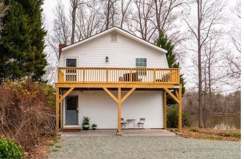 Burlington House | Lake House on Hickory Nut Point