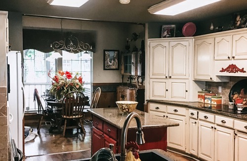 Bridgeport House | Lake house