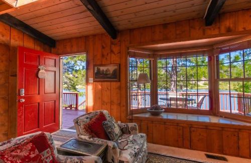 Westcreek House | Lake House