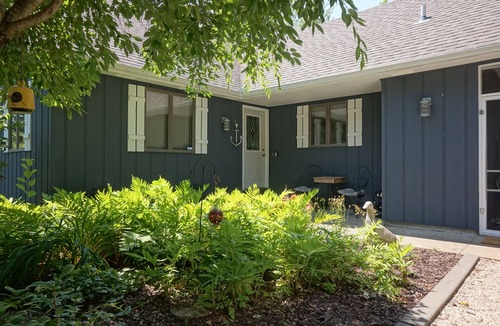 Fennville House | Lake house with private sandy beach on Hutchins Lake!