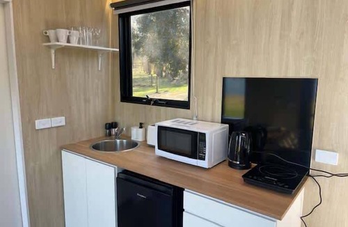 Bethanga House | Lake Hume Getaway by Tiny Away