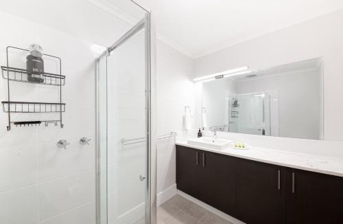 Lake Hume Village Resort | Lake Hume Resort