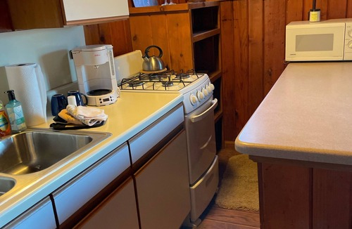 Oscoda Resort | Lake Huron Beach Front Cabin for two.