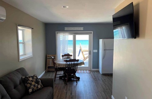 Oscoda House | Lake Huron Cottage | Beach Access + AC