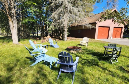 Alpena House | Lake Huron|Private Sandy Beach|Explore a Shipwreck