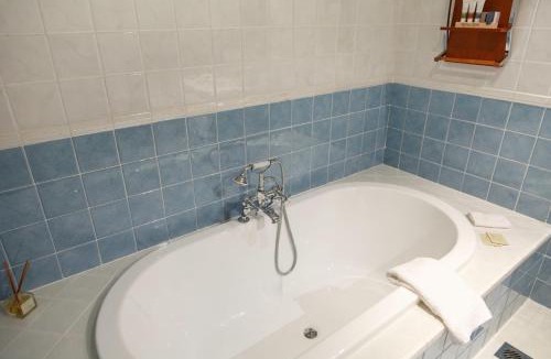 Karapiro Cabin | Lake Karapiro Lodge