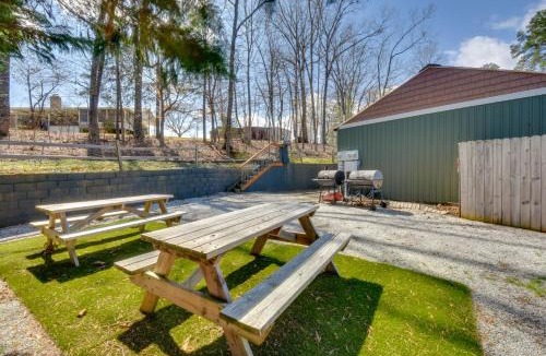 Seneca House | Lake Keowee Gem! Close to Clemson & Hiking Trails
