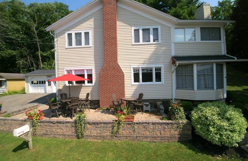 Penn Yan Cottage | Lake Keuka Fun & Sun i