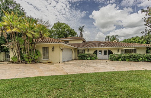 Lake Keystone House | Lake Keystone Executive home