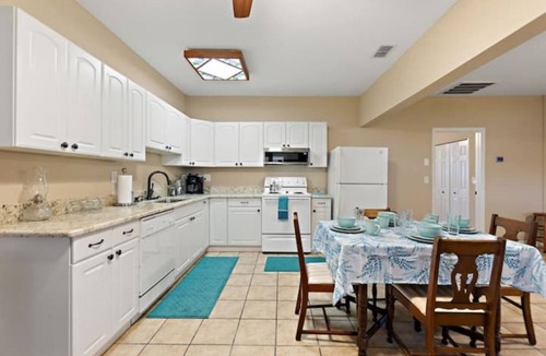 River Ranch House | Lake Kissimmee Lakefront in 4500 acre State Forest