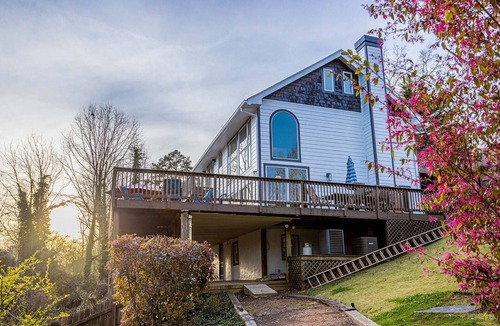 Flowery Branch House | Lake Lanier Holiday