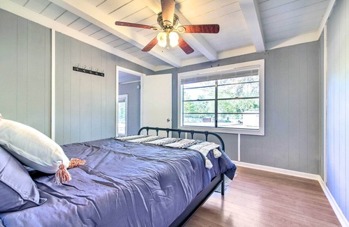 Granite Shoals Cabin | Lake LBJ Cabin: Walk to Parks & Boat Ramp!