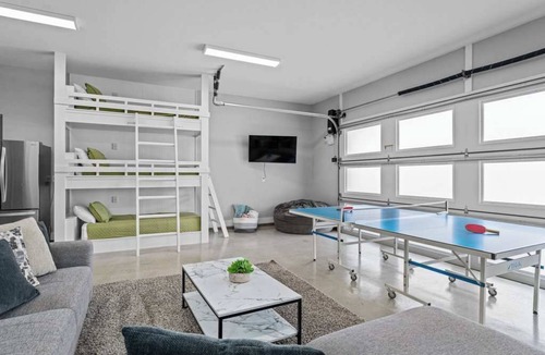 Kingsland House | Lake LBJ Luxury Retreat | Pool, Hot Tub, Sleeps 27