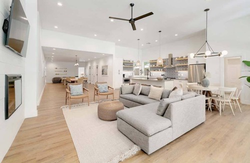 Burnet House | Lake LBJ Waterfront Retreat | Pool, Fire Pit, Dock