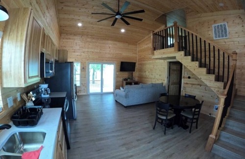 Eastland Cabin | Lake Leon Cozy Cabin and RV park