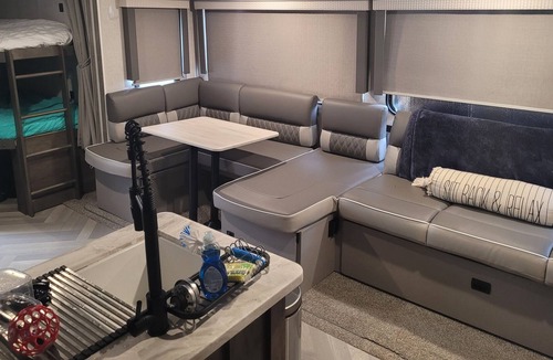 Sulphur House | Lake Life @ Arbuckles! Come check out our Fully Stocked campers in Sulphur, OK