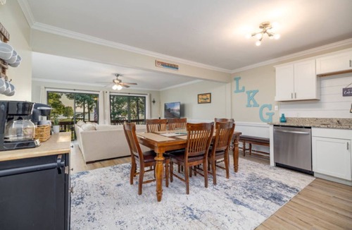 Henrico House | Lake Life is the BEST Life! Main Lake with Beach!