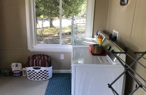 Wagoner House | Lake Life Relaxation
