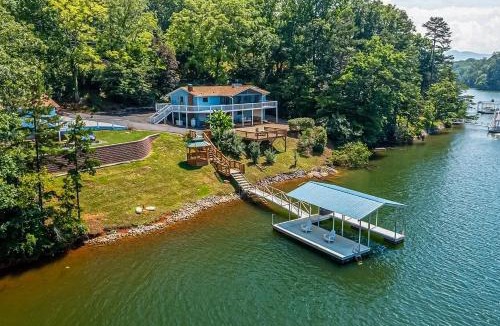 Blairsville House | Lake Life