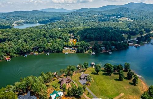 Blairsville House | Lake Life