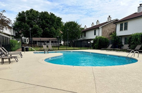 Hendersonville House | Lake Life Vacationing w/Pool !