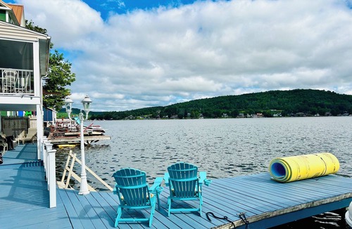 Cuba House | Lake Living Paradise! Views from every level, screened in deck, fire pit & more!