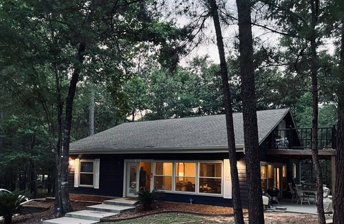 Cape Royale Cabin | Lake Livingston 4th of July Retreat! Perfect for Family and Child Friendly