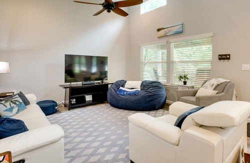 Cape Royale House | Lake Livingston Escape w/ Fire Pit + Gas Grill!