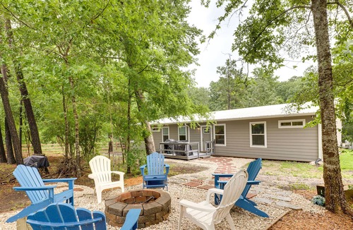Cape Royale House | Lake Livingston Escape w/ Fire Pit + Gas Grill!