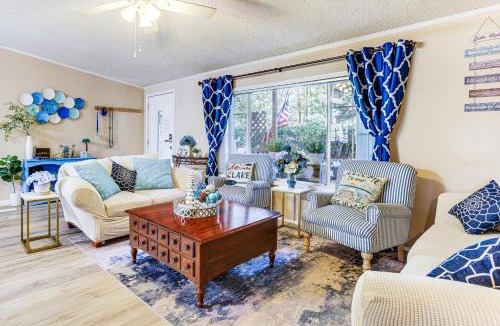 Oakhurst House | Lake Livingston Home w/Dock & Deck!