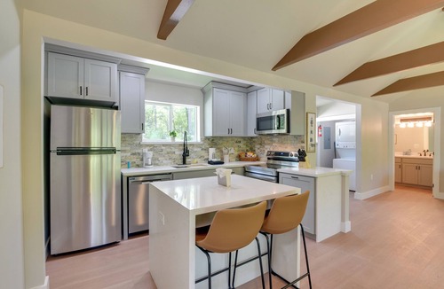 Pointblank House | Lake Livingston Retreat w/Dock & Waterfront View!