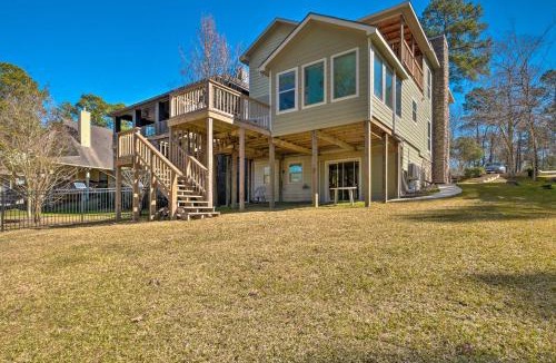 Cape Royale House | Lake Livingston Retreat with Boat Dock and Slip!