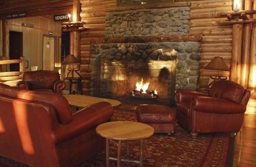 Lake Hotel | Lake Lodge Cabins - Inside the Park