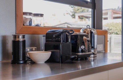 Tekapo House | Lake Lodge Tekapo