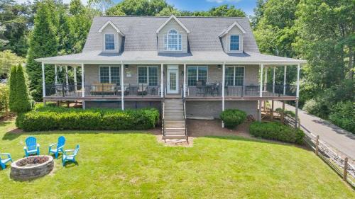 North Shore House | Lake Lookout - Private Home with lake views & Game room