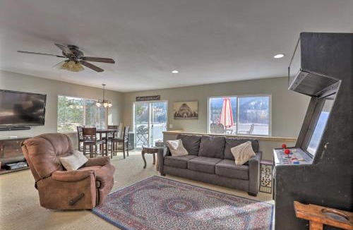 Loon Lake House | Lake Loon 'Hillside' Cottage w/Private Deck!